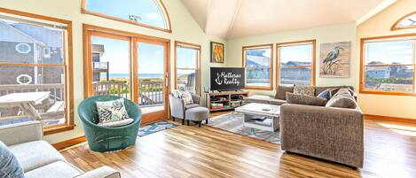 TV, DVD-spiller og bøker