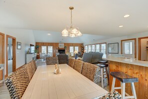 Dining - Oceanfront home with central AC, ocean view, private hot tub, & pool (Avon)