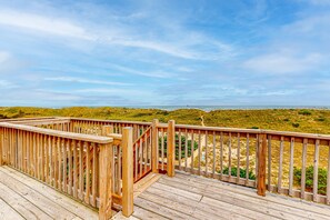 Property grounds - Coastal home with private pool, game room, media lounge, oceanside deck (Waves)