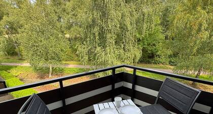 Sunny CityNest apartment with balcony and excellent transport connections