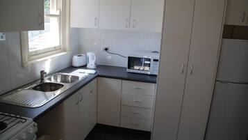 Apartment, 2 Bedrooms, Balcony | Private kitchen