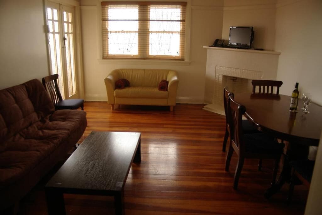 Apartment, 2 Bedrooms, Balcony