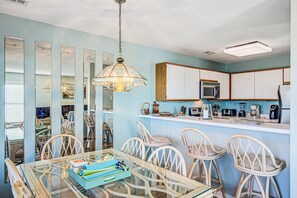 Fridge, microwave, oven, stovetop - Ocean and waterway-view duplex - pool, beach access, washer/dryer, central AC (Topsail Beach)