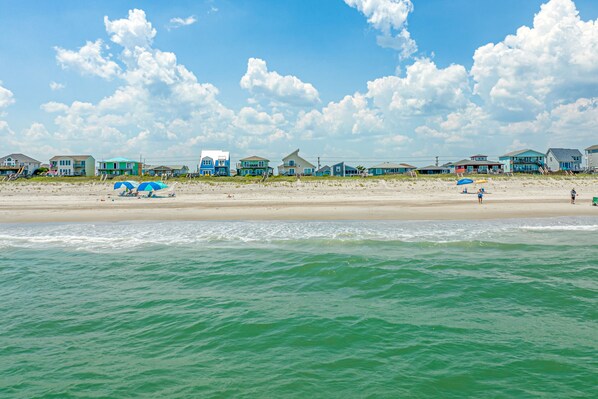 On the beach - Oceanfront home with beach access, a game room, washer/dryer, & central AC (Topsail Beach)