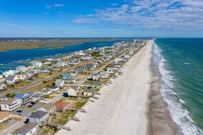 Beach - Dog-friendly home with ocean views, beach access, washer/dryer & central AC (Topsail Beach)