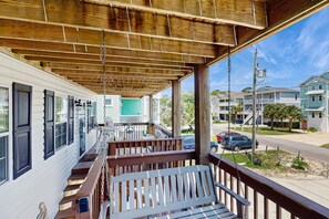 Property grounds - Coastal duplex with multiple decks & backyard - walk to beach (Carolina Beach)