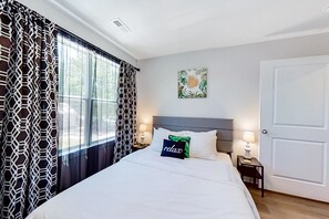 3 soverom, strykejern/-brett, wi-fi (inkludert) og sengetøy