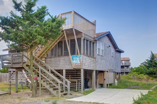 Whale Inn 208: close to water w/WiFi, ocean views!