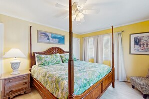 4 bedrooms, Internet, bed sheets