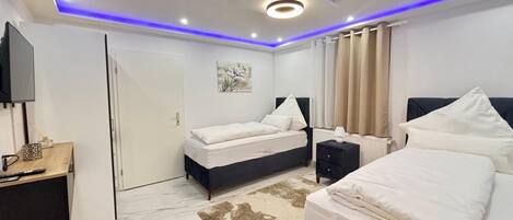 2 bedrooms, iron/ironing board, free WiFi, bed sheets