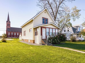 المنشأة من الخارج