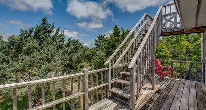 Blue Dolphin 054: Dog-friendly,ocean views, rooftop deck