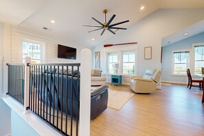 Smart-TV og DVD-spiller