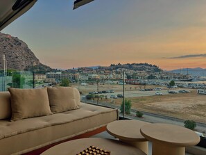 Property grounds - FOS Luxury Apartment with View of Nafplio (Nafplio)