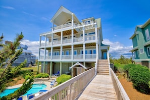 المنشأة من الخارج