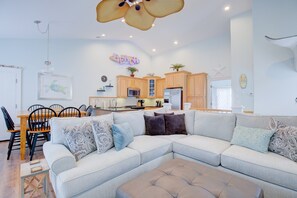 TV - Beachfront duplex with beach access, ocean views, air hockey, washer/dryer, AC (North Topsail Beach)