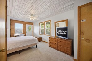 3 bedrooms, free WiFi, bed sheets
