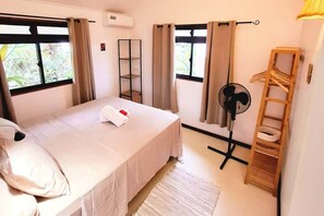 1 bedroom, in-room safe, WiFi, bed sheets - Fare 'Aute by Tiare Lodge (Windward Islands)