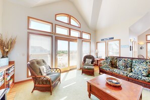 TV, DVD-spiller og bøker