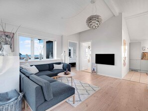 House | Interior - 5 Star Holiday Home in Hjorring (Hjørring)