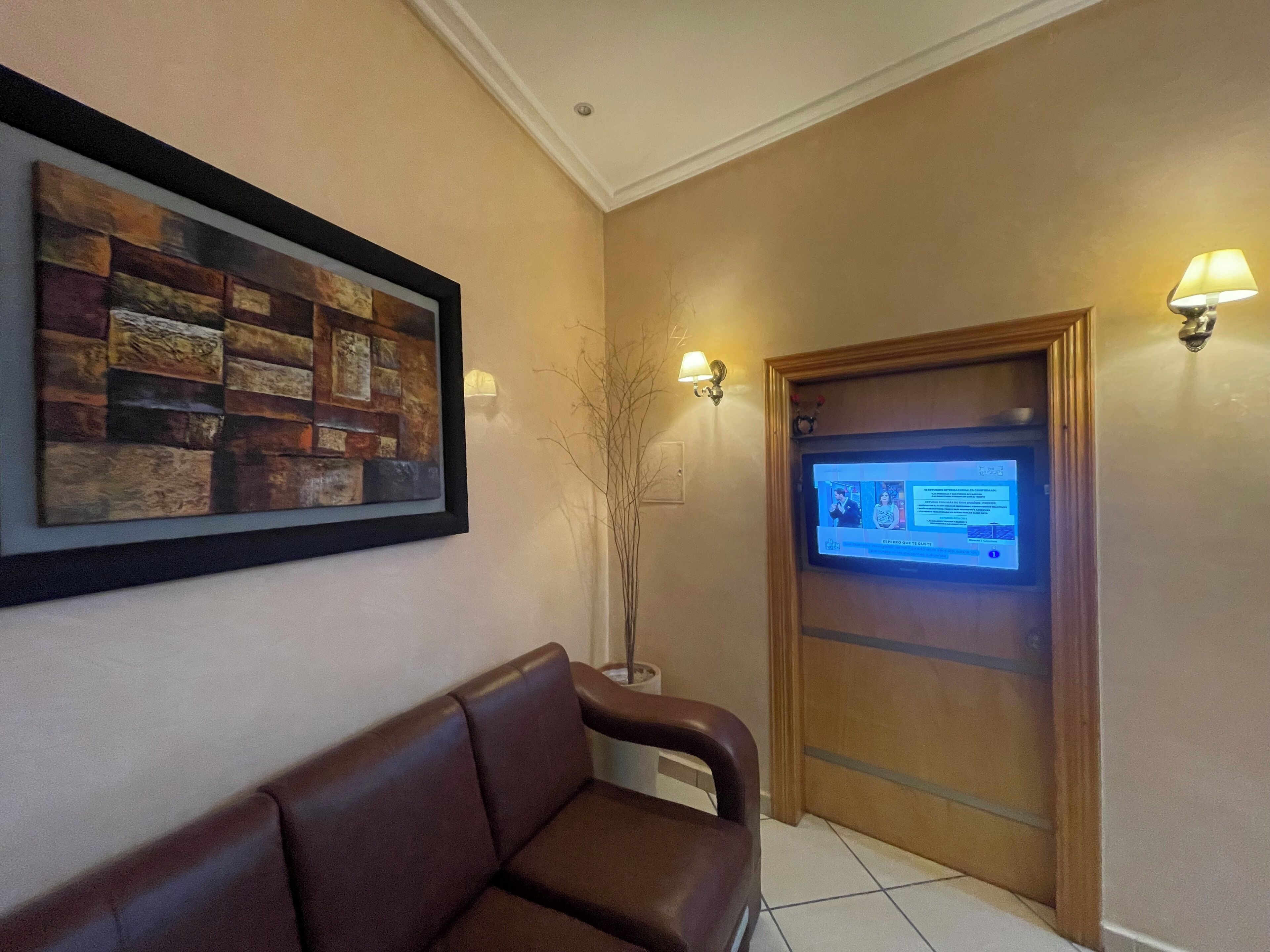 Departamento familiar, patio | Área de sala de estar