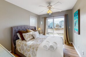 4 quartos, Wi-Fi de cortesia, roupa de cama