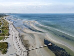 House | Exterior - 5 Star Holiday Home in Glesborg (Ronde)