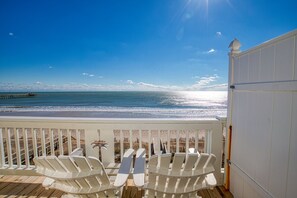 Property grounds - Spacious beachfront duplex with private hot tub, elevator, views, community pool (North Topsail Beach)