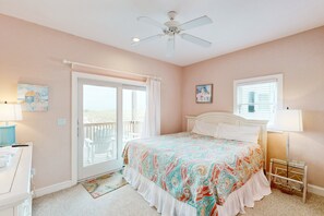 8 bedrooms, free WiFi, bed sheets, wheelchair access - Oceanfront home with ocean view, private hot tub & pool, & washer/dryer (Hatteras)