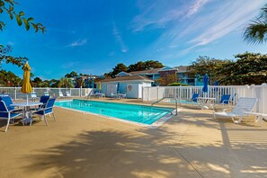 Pool - Coastal Suite with golf course view and shared pool access (Sunset Beach)