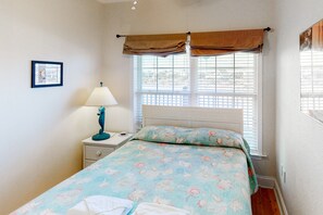 1 bedroom, Internet, bed sheets