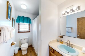 Shower, towels