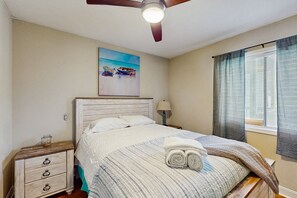 1 bedroom, free WiFi, bed sheets