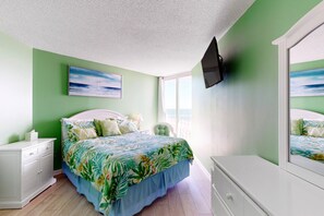 3 bedrooms, travel crib, free WiFi, bed sheets