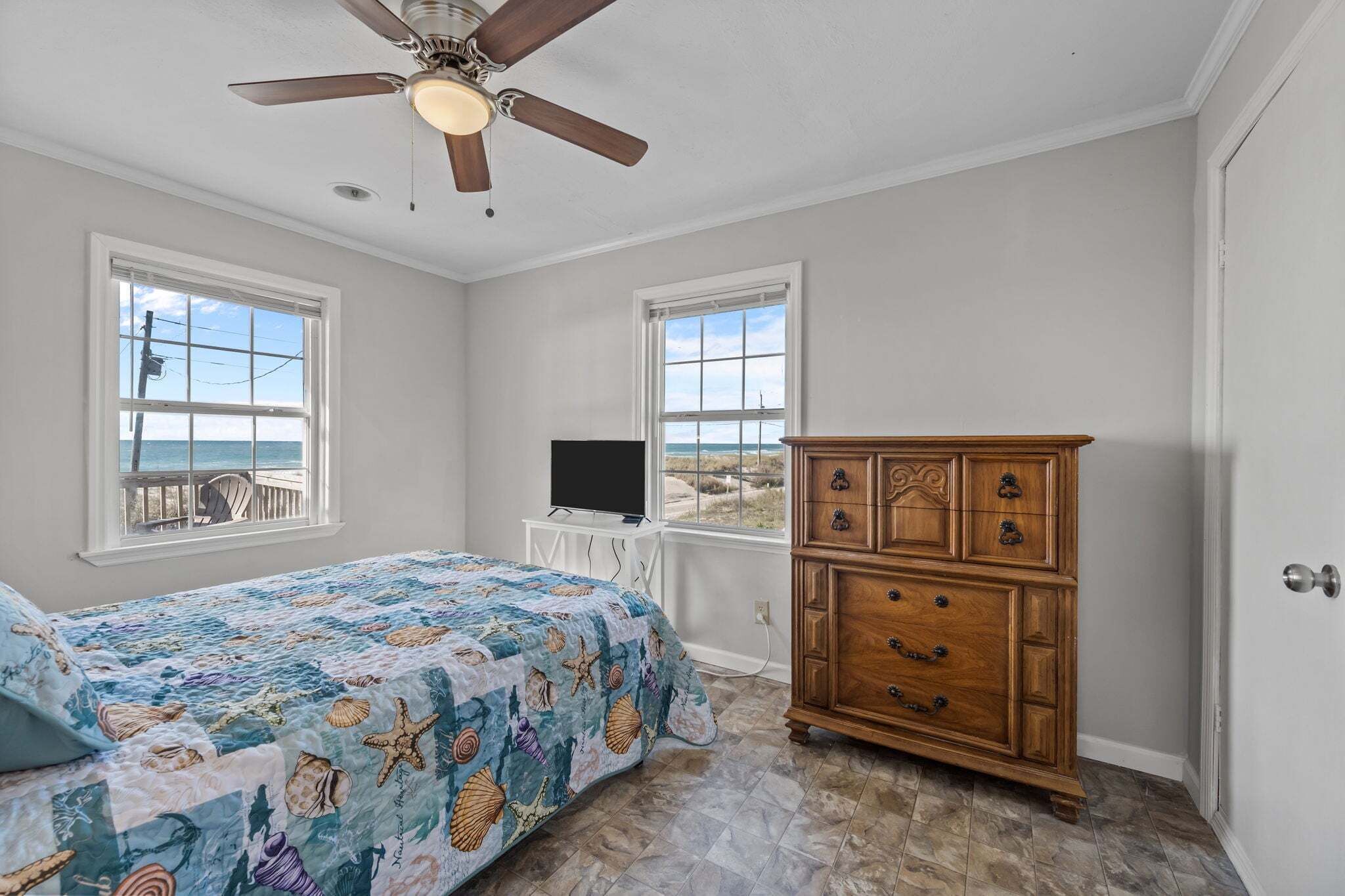 3 chambres, Wi-Fi gratuit, draps fournis