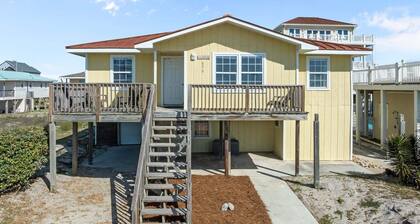 Oceanfront home with stunning views and beach access