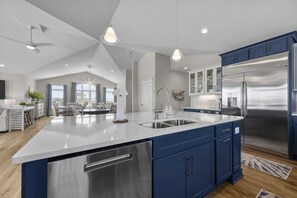 Fridge, microwave, oven, stovetop - Oceanview Home with private pool and close beach access (North Topsail Beach)