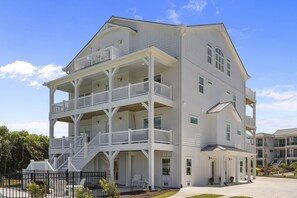 Exterior - Oceanview Home with private pool and close beach access (North Topsail Beach)