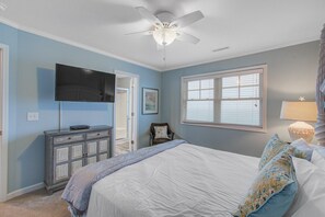 4 bedrooms, free WiFi, bed sheets