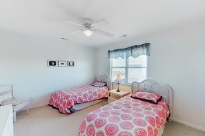 3 bedrooms, free WiFi, bed sheets