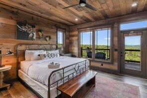 5 Schlafzimmer, Bügeleisen/Bügelbrett, Reisekinderbett, WLAN