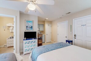 1 bedroom, iron/ironing board, free WiFi, bed sheets