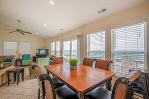 تناول الطعام