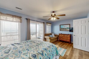 4 bedrooms, free WiFi, bed sheets