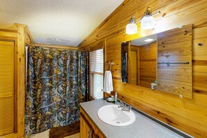 Shower, towels