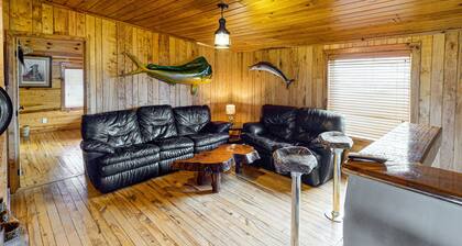 Waterfront, Dog-Friendly House w/Free WiFi, Water Views, Central AC, Private W/D