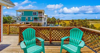 HB93 Holden Friends - 2nd row, 3 bedroom, marsh/intracoastal view