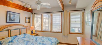 Oceanfront home with beach boardwalk, outdoor shower, decks - dog-friendly