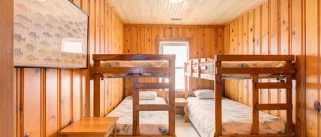 4 habitaciones, tabla de planchar con plancha y wifi gratis