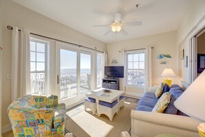 TV, peis og DVD-spiller